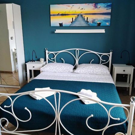 Guesthouse Mila โรวีน ภายนอก รูปภาพ
