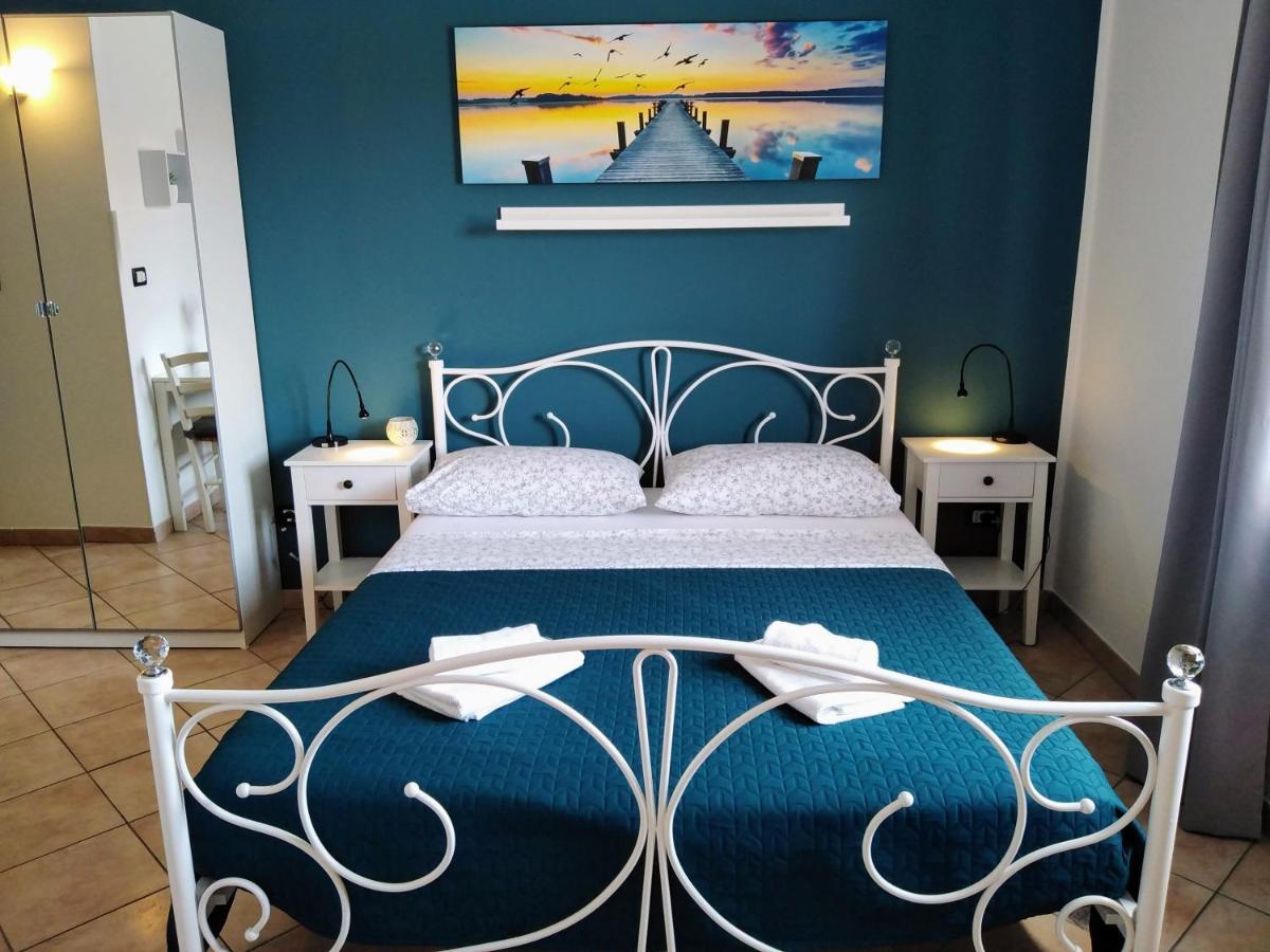 Guesthouse Mila โรวีน ภายนอก รูปภาพ