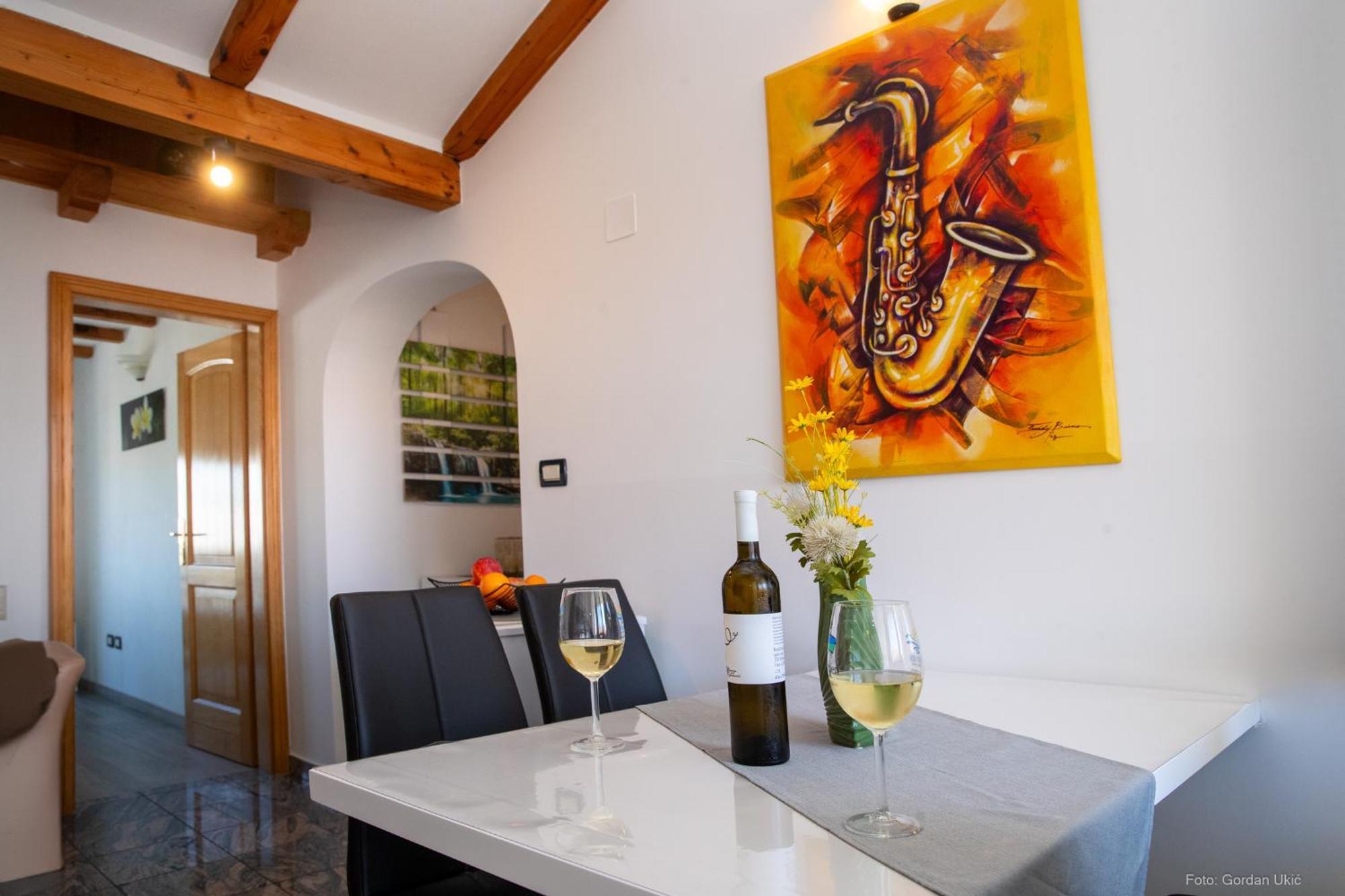 Guesthouse Mila โรวีน ห้อง รูปภาพ