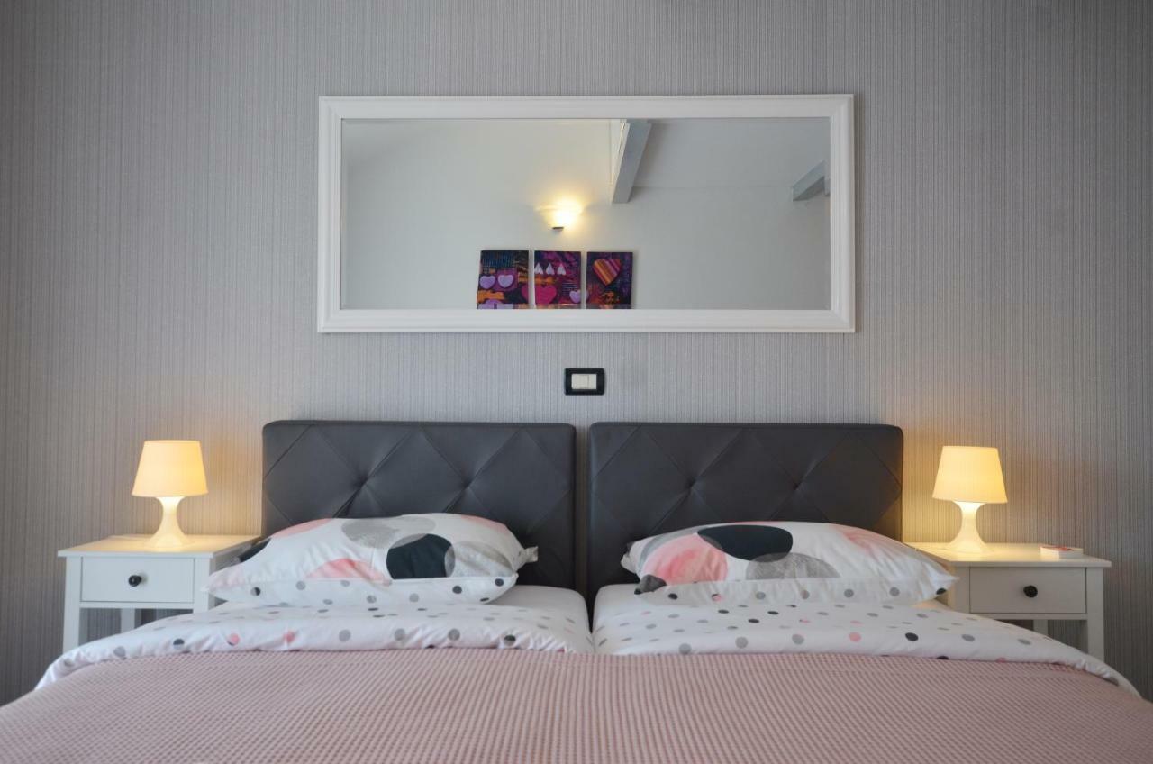 Guesthouse Mila โรวีน ภายนอก รูปภาพ